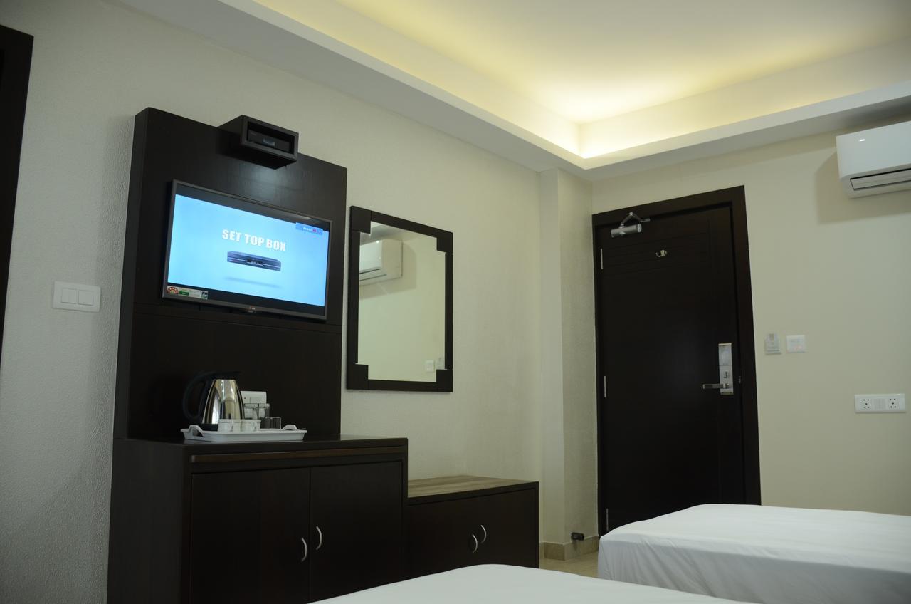 Blue Bay Resort Puri Exterior foto