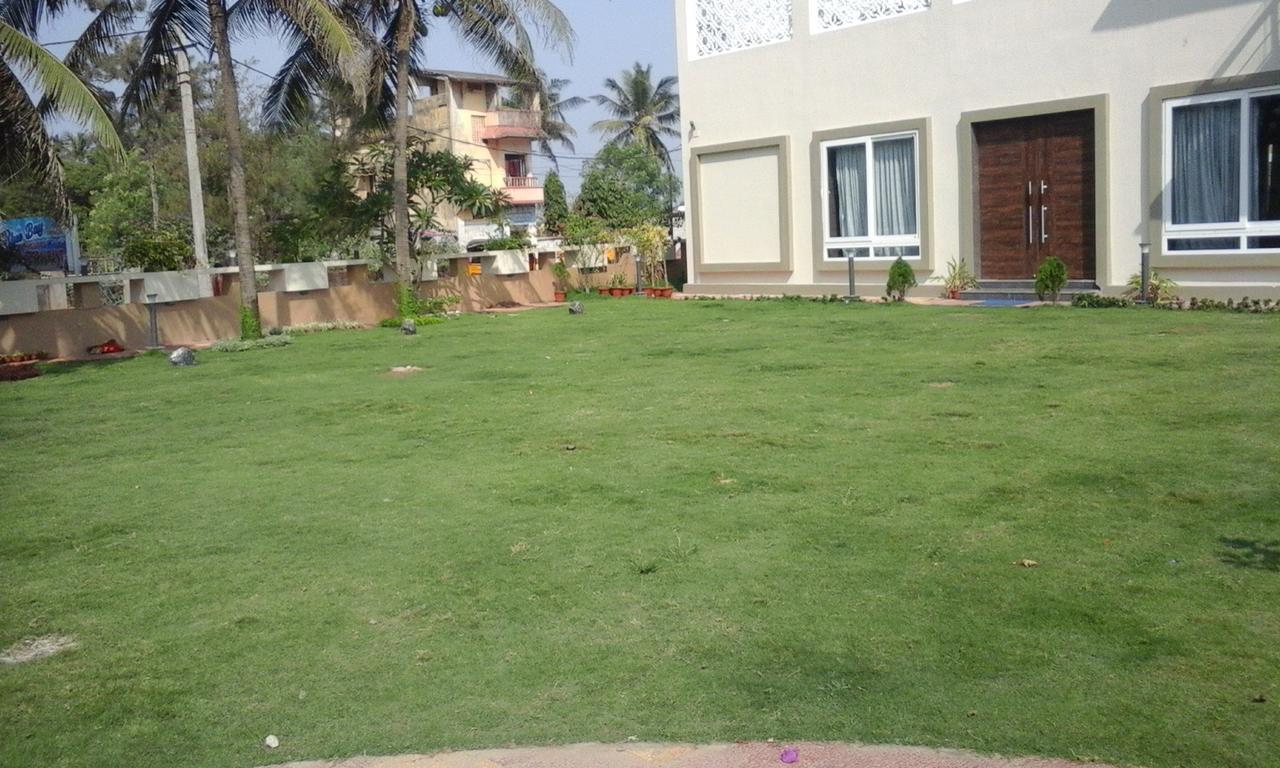 Blue Bay Resort Puri Exterior foto